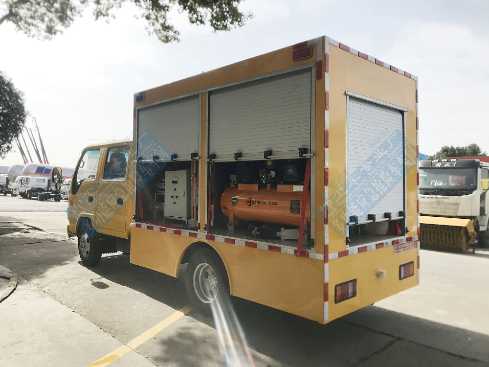 庆铃双排座工程救险车1000-2000m³/h