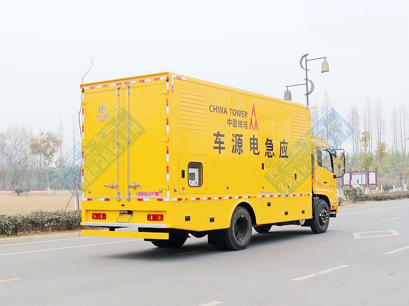 东风天锦应急电源车100-500kW