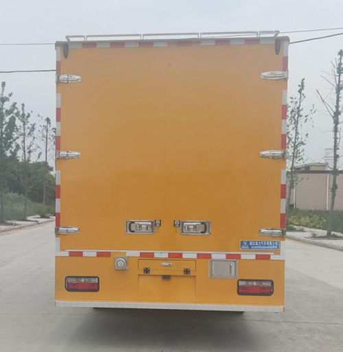 瑞力星牌RLQ5090XJXE6型检修车