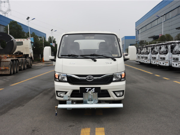 比亚迪纯电动路面养护车
