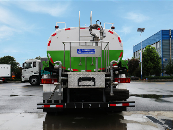 东风天锦10方纯电动洒水车